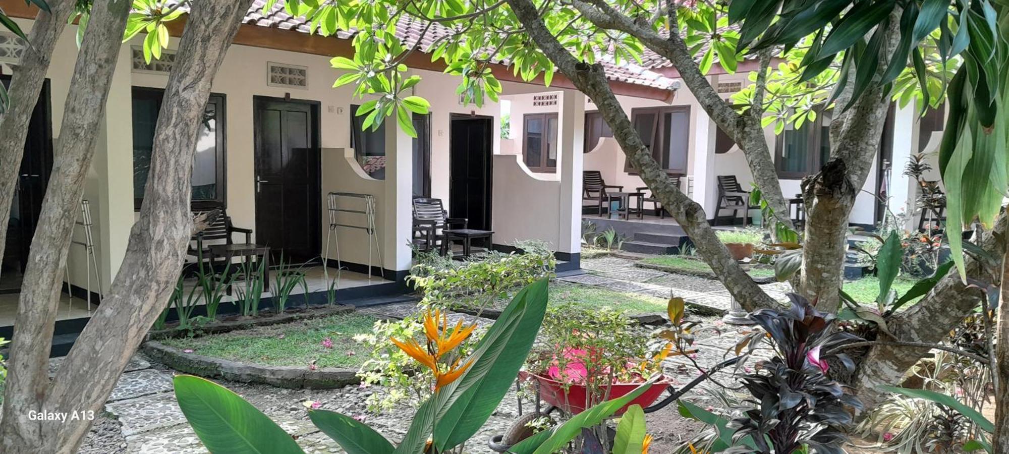 Indah Homestay And Cooking Classes Senggigi Εξωτερικό φωτογραφία